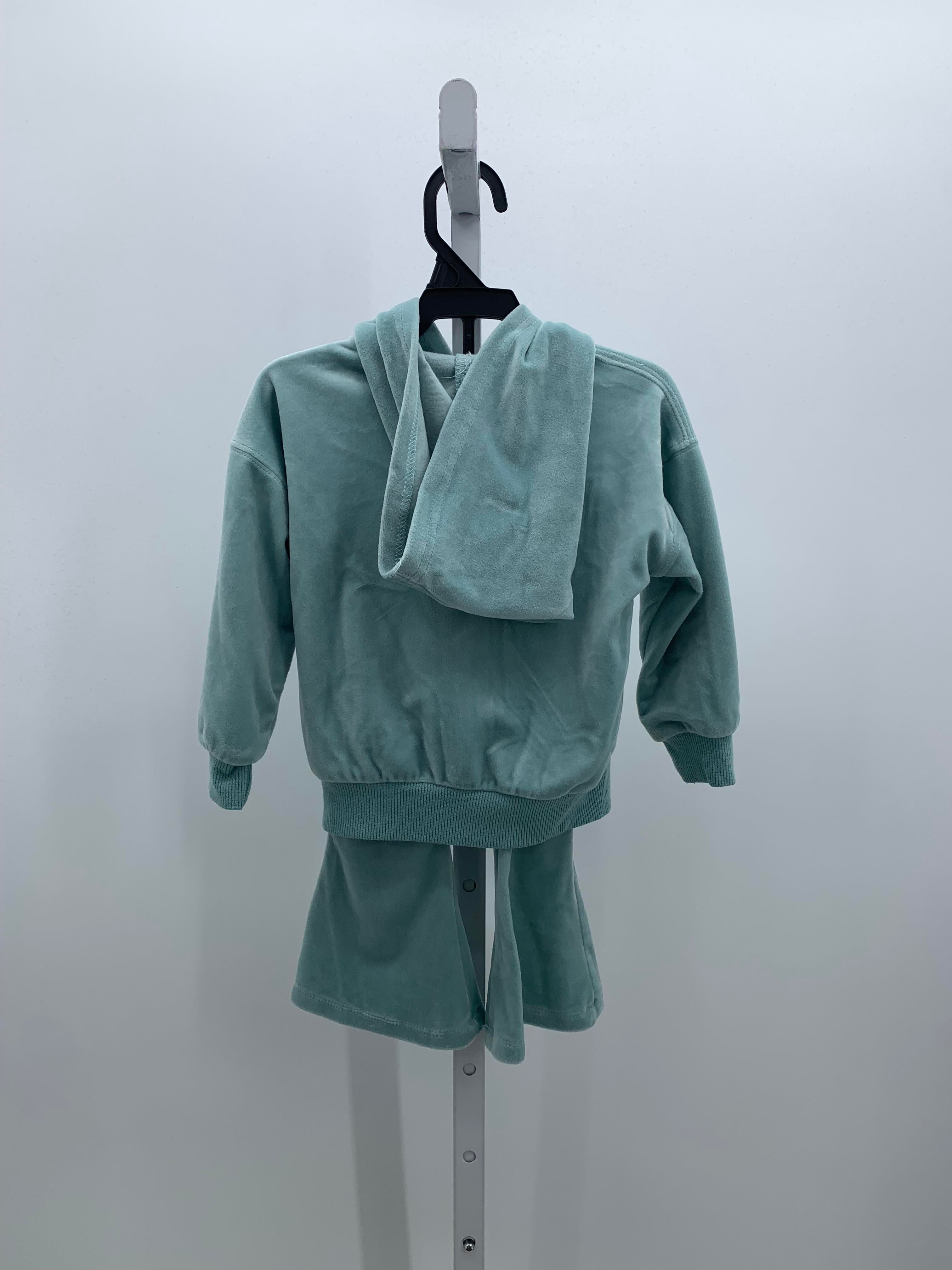 Jessica Simpson Size 2T Girls 2 Pieces