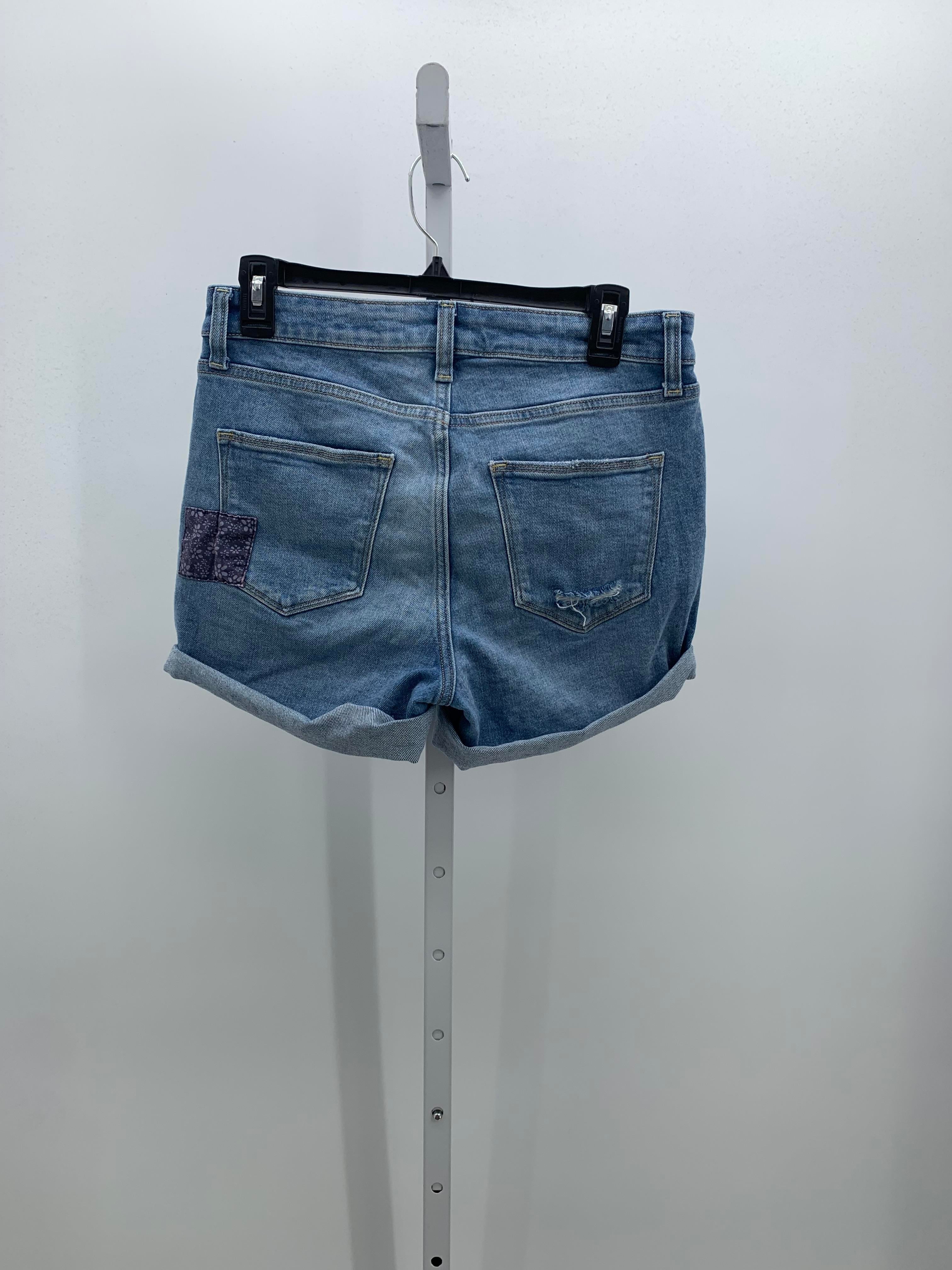 Arizona Size 9 Juniors Shorts