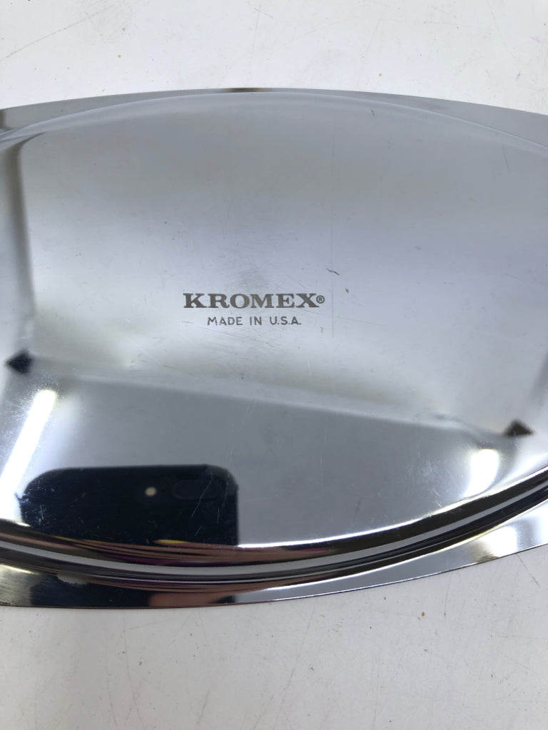 3PC VTG METAL SUGAR AND CREAMER SET W TRAY.