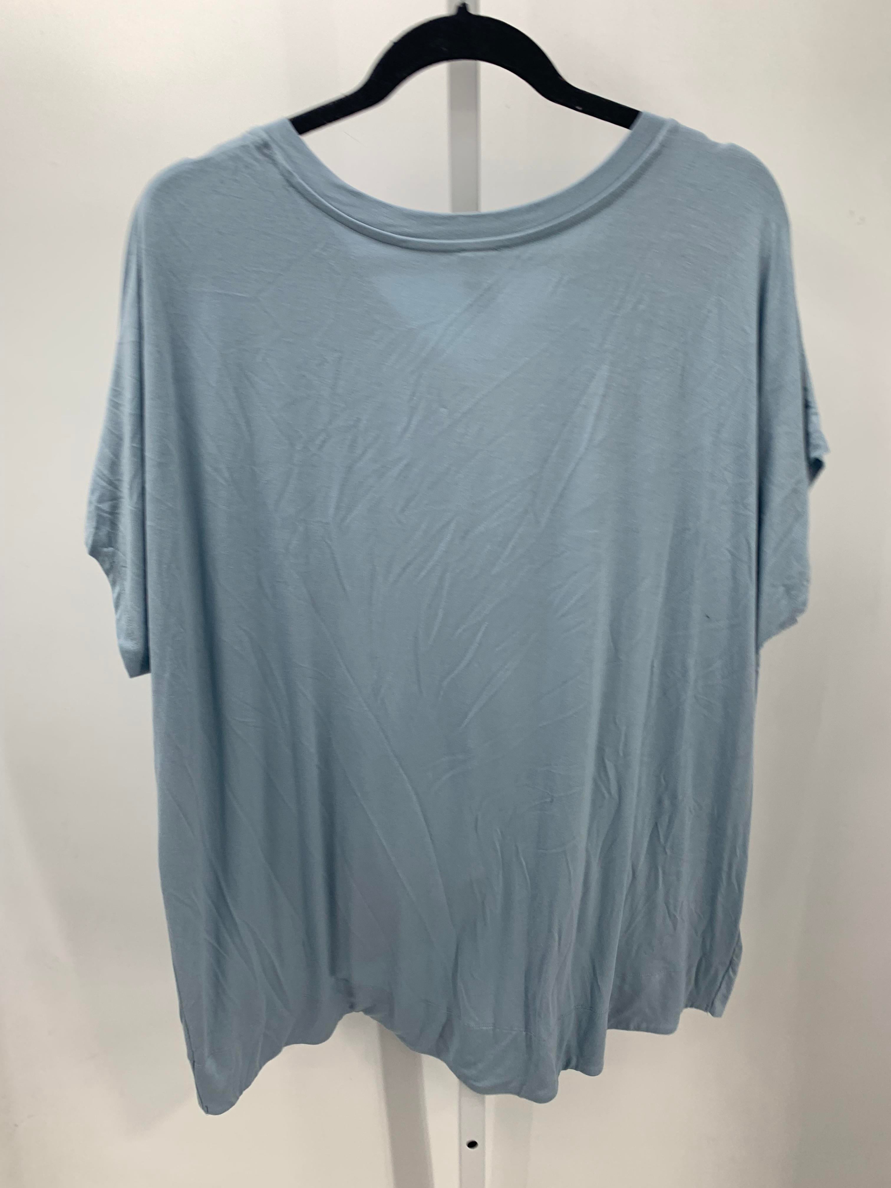 Size Extra Large Misses Short Sleeve Shirt
