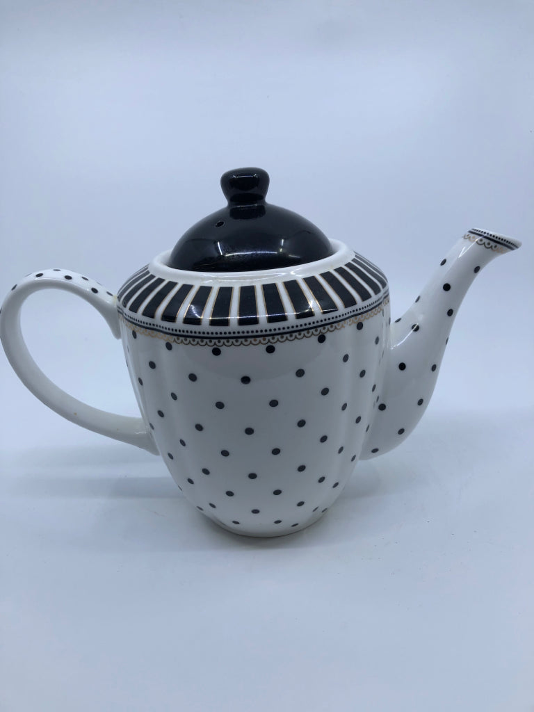 B/W POLKA DOT TEA POT- GRACE.