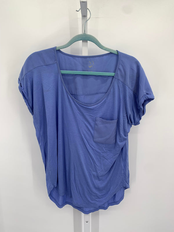 NY & Company Size Medium Misses Short Sleeve Shirt