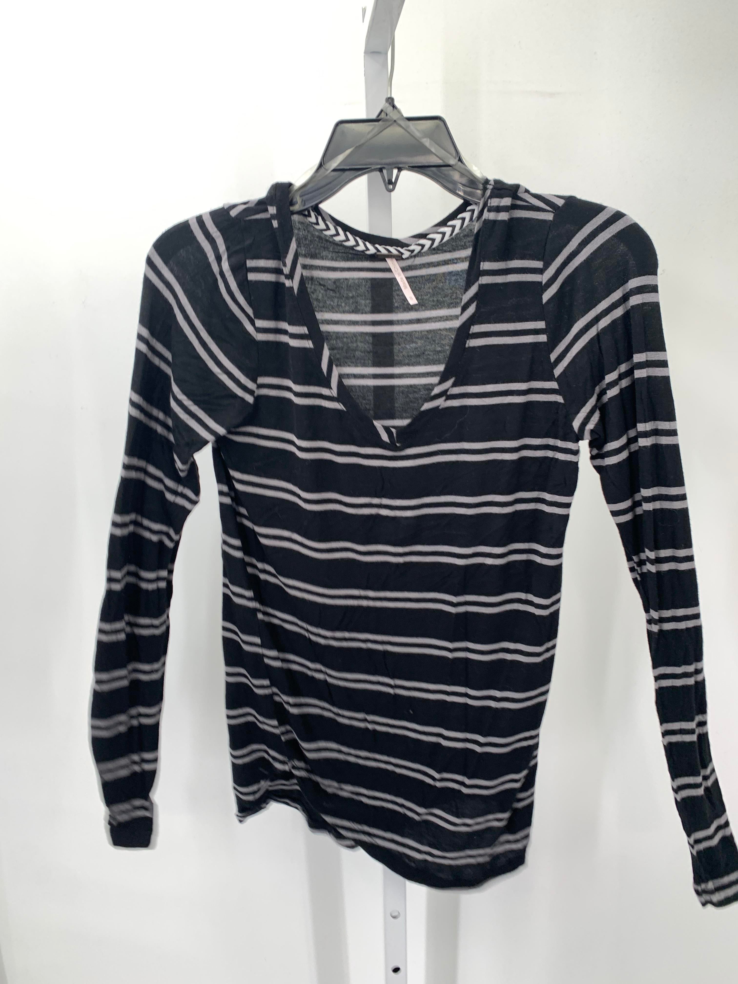 Poof Size Small Juniors Long Sleeve Shirt