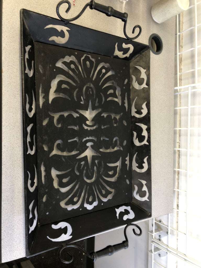 BLACK METAL FOOTED TRAY W/HANDLES.