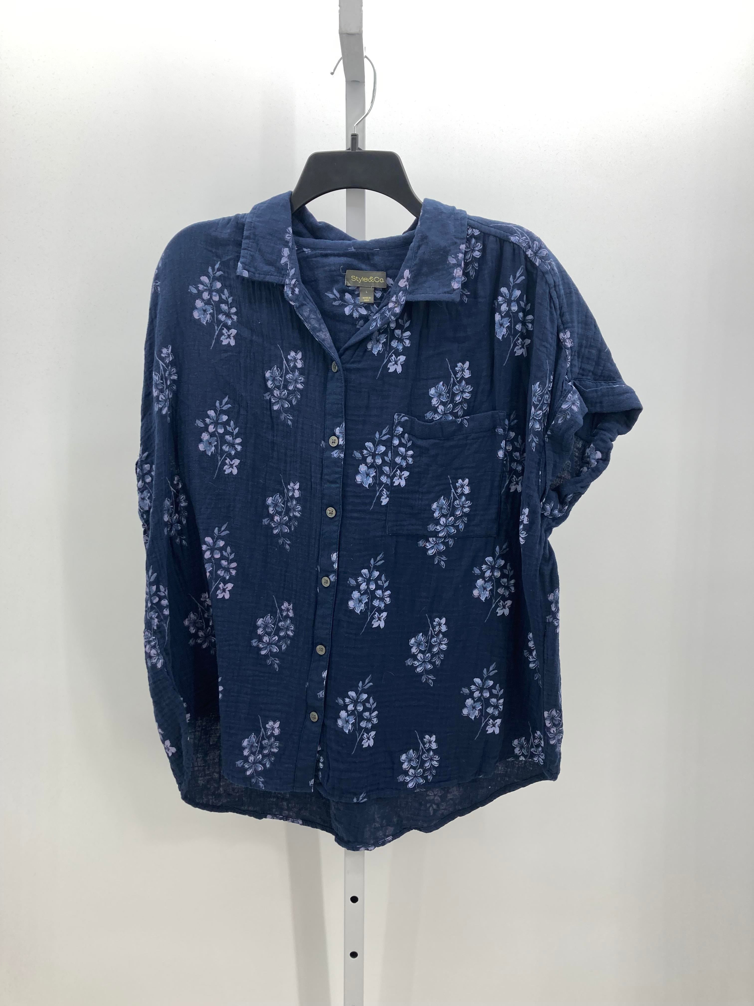 Style & Co. Size Large Misses Short Sleeve Shirt