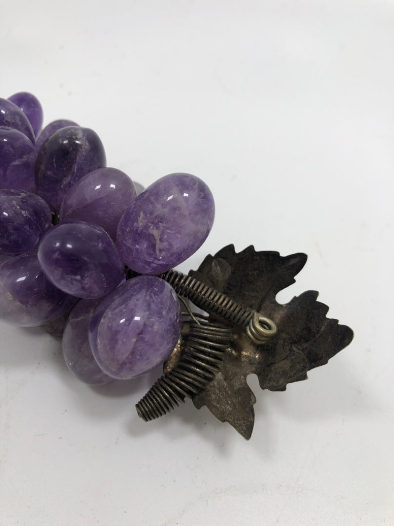 AMETHYST GRAPE DECOR W/METAL STEM.