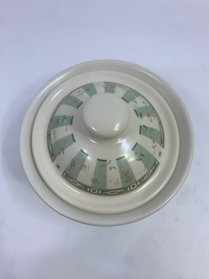 GARDEN THEME COVERED SUGAR BOWL.