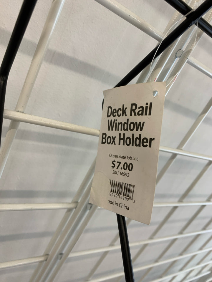 NWT DECK RAIL WINDOW BOX HOLDER.