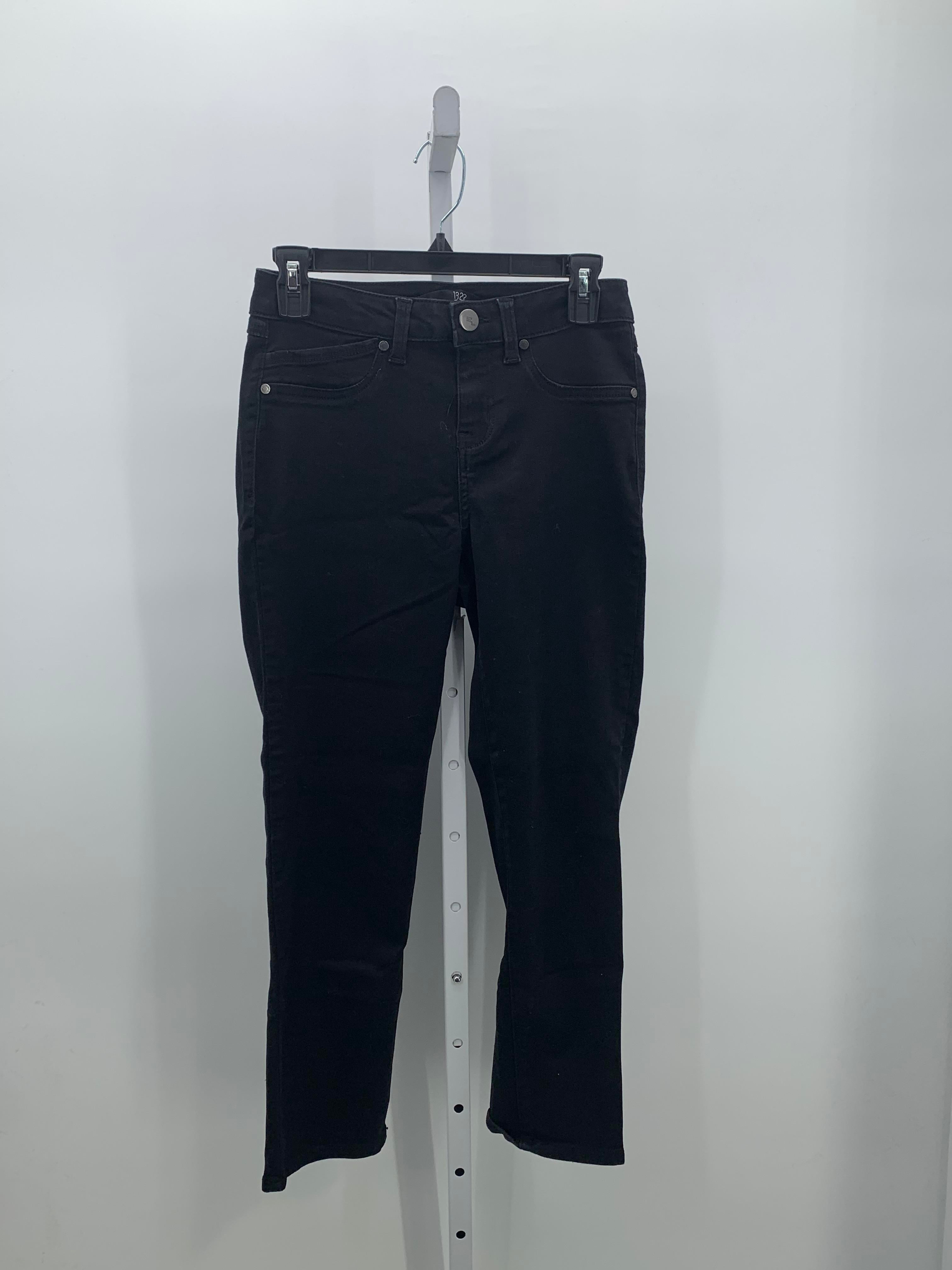 1822 Size 8 Misses Jeans