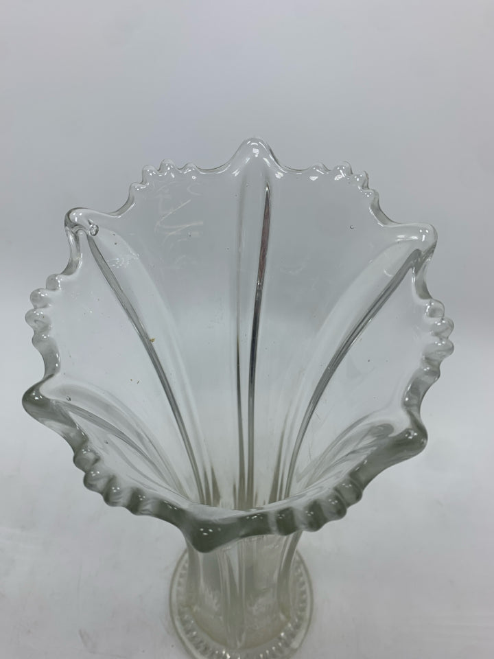 CUT GLASS RIBBED VASE W/RUFFLE TOP.