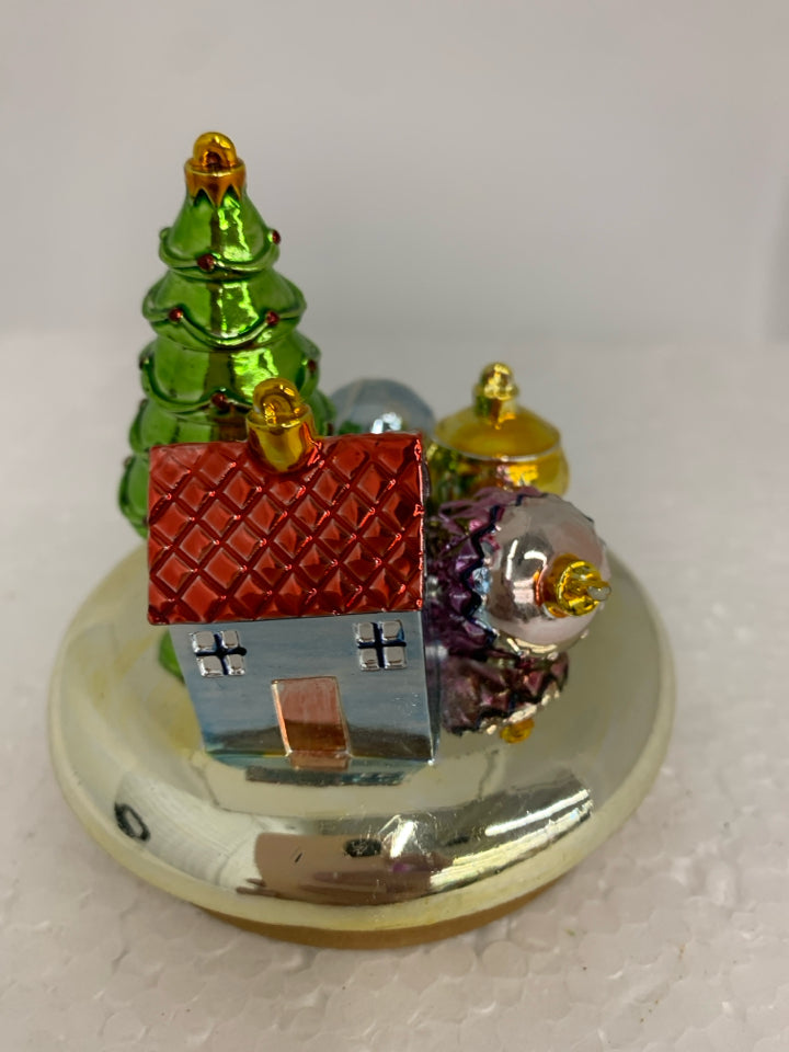 ORNAMENTS/TREE/HOUSE CANDLE TOPPER.