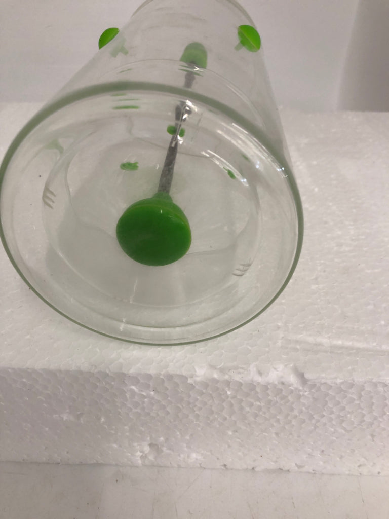 GLASS HERB SAVER W/ GREEN RUBBER.