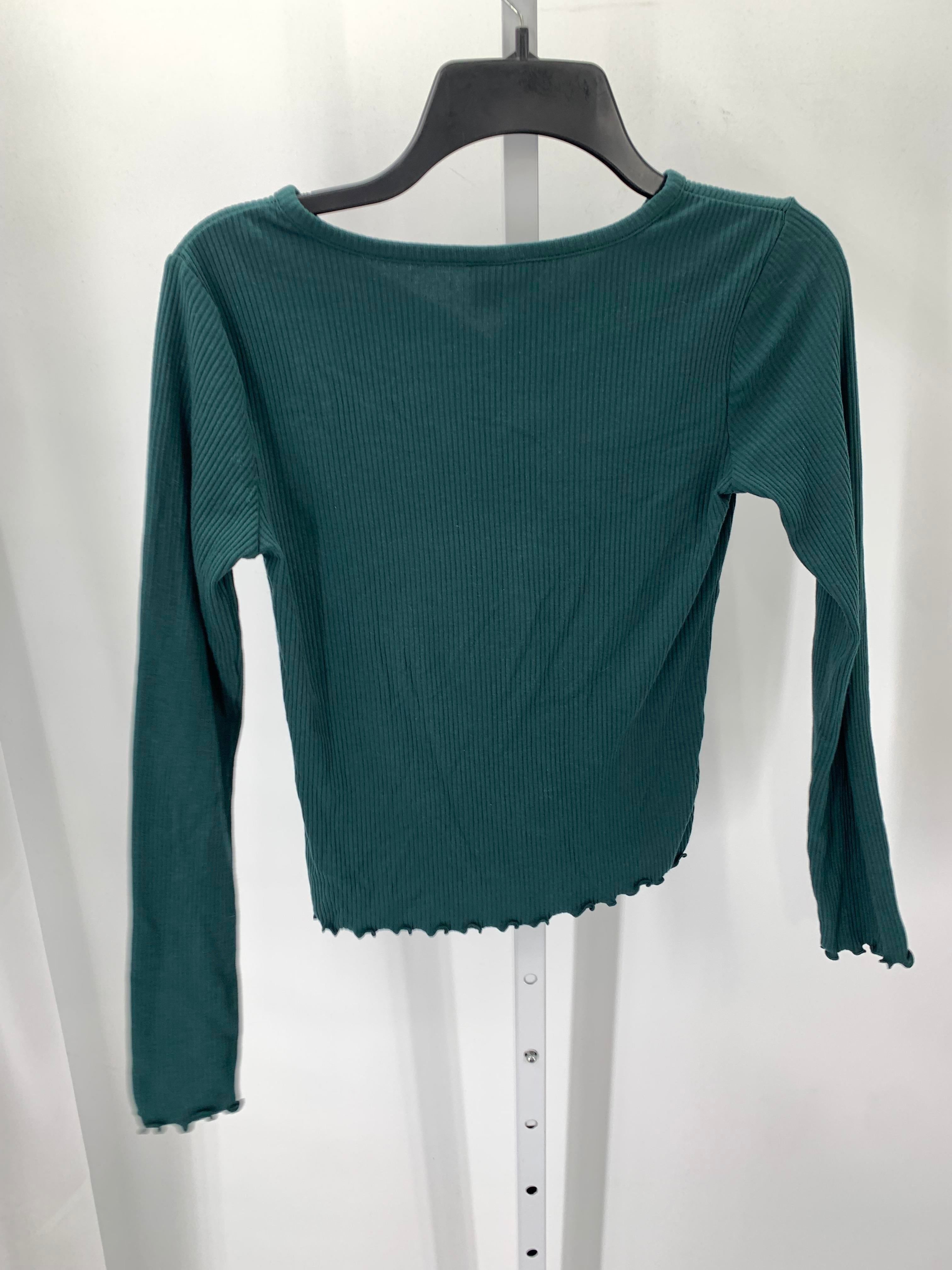 Old Navy Size 14-16 Girls Long Sleeve Shirt