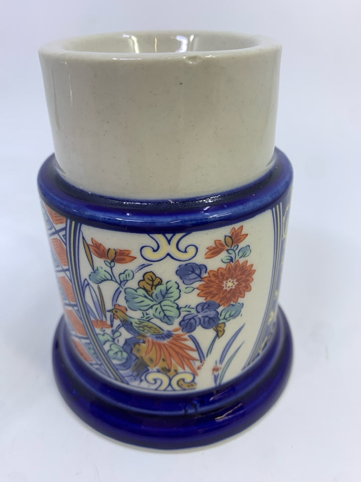 2PC HURRICANE LAMP W/BLUE & ORANGE CERAMIC FLORAL BASE.
