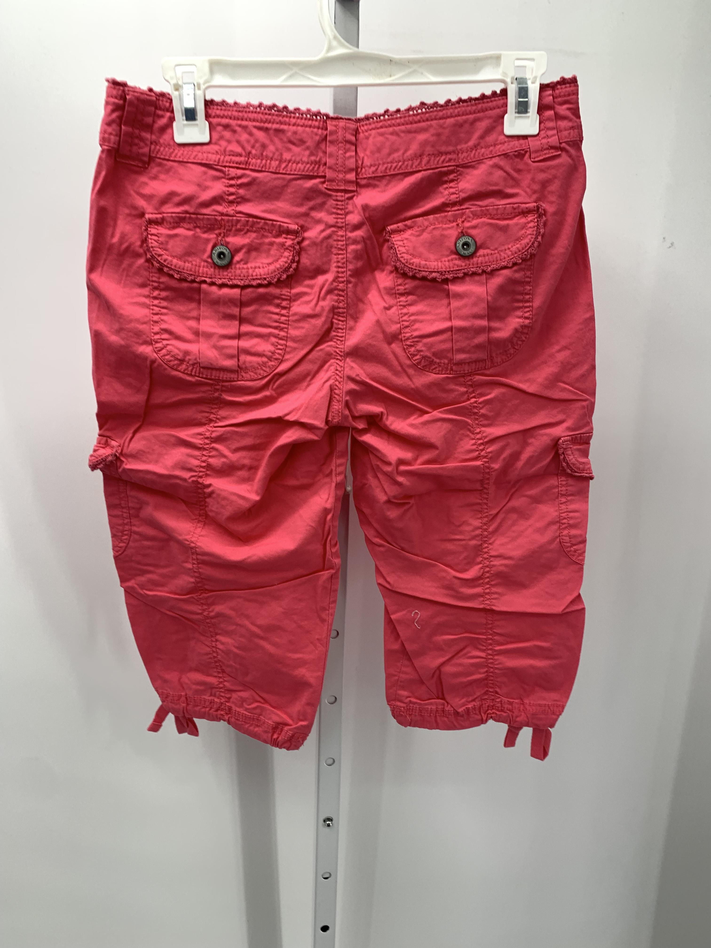 Arizona Size 5 Juniors Capri
