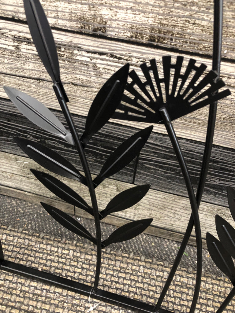 BLACK METAL DANDELION AND LEAVES WALL HANGING.