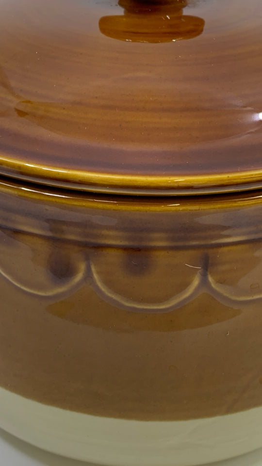 EMILE HENRY STONEWARE BEAN POT W/LID.