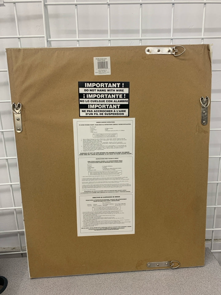 MIRROR W/ FAUX MARBLE FRAME WALL HANGING.