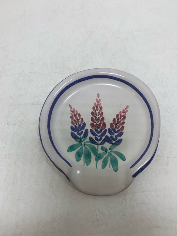 COLUMBIA FALLS POTTERY SPOON REST W/ FLOWERS.