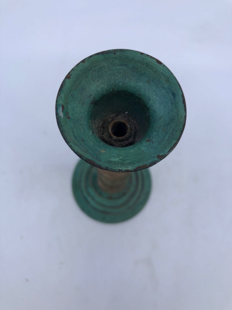 3 COPPER CANDLE HOLDERS W CANDLES.