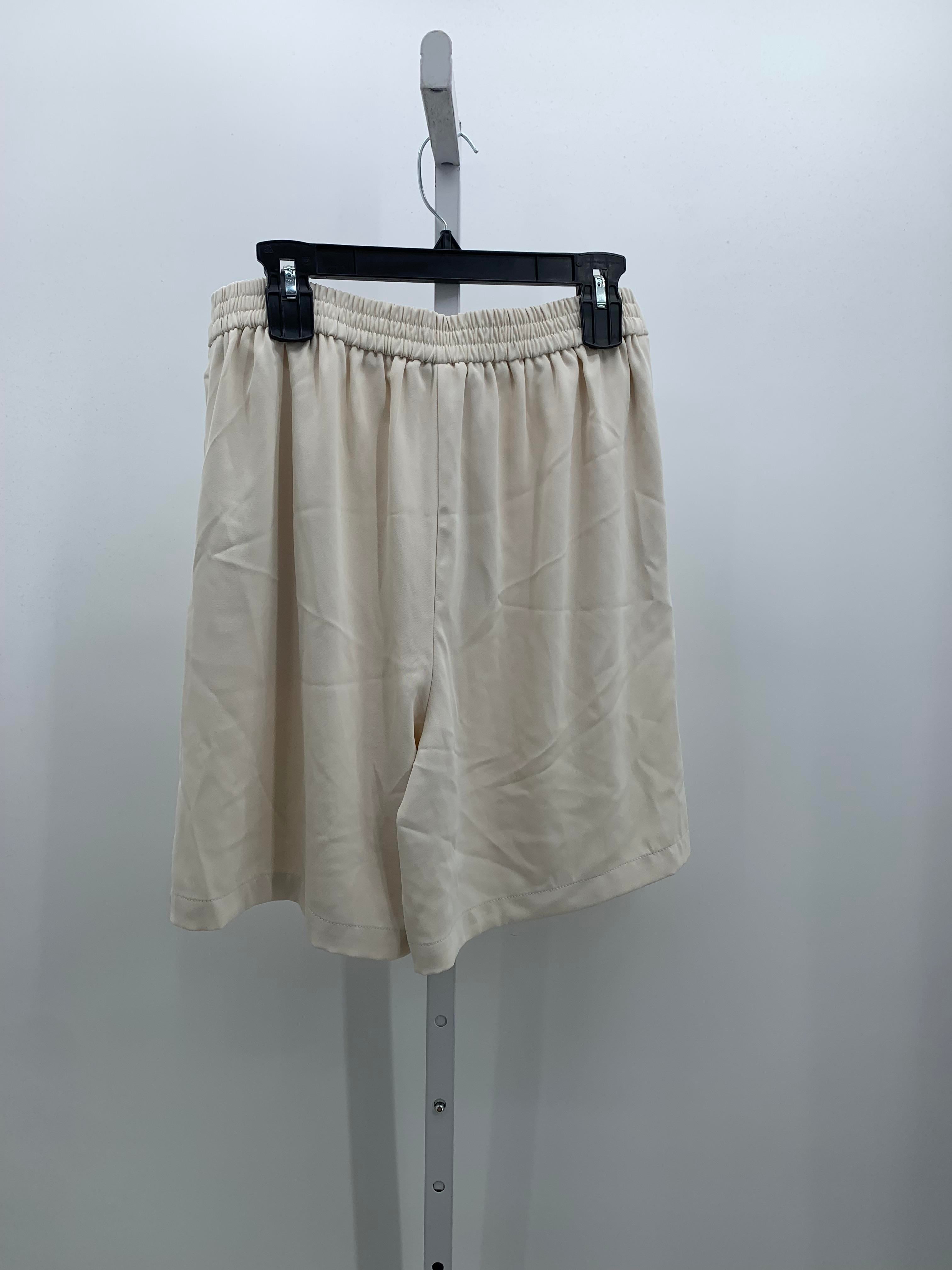 Mello Day Size Large Misses Shorts