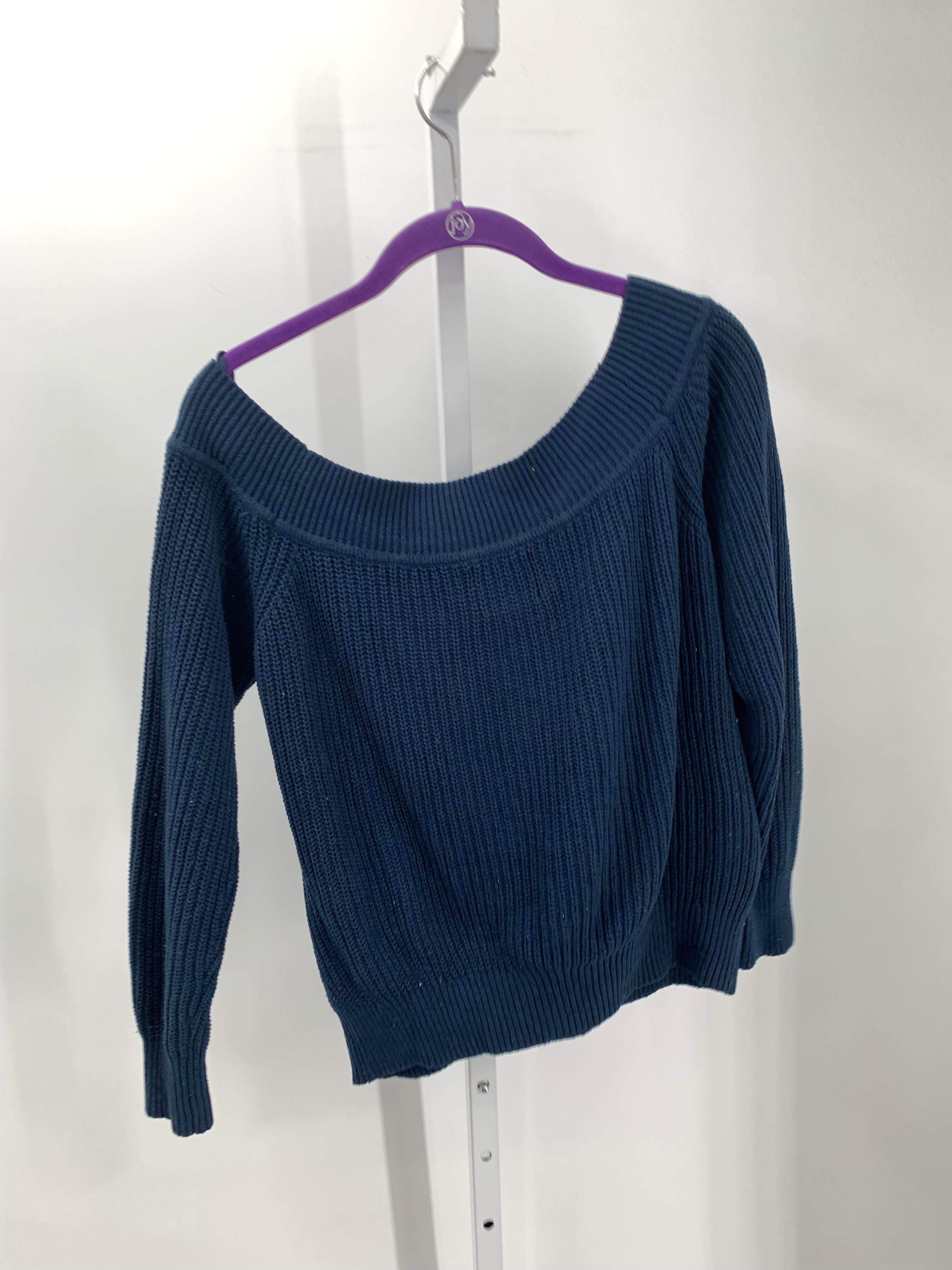 Abercrombie Size Medium Juniors Long Sleeve Sweater