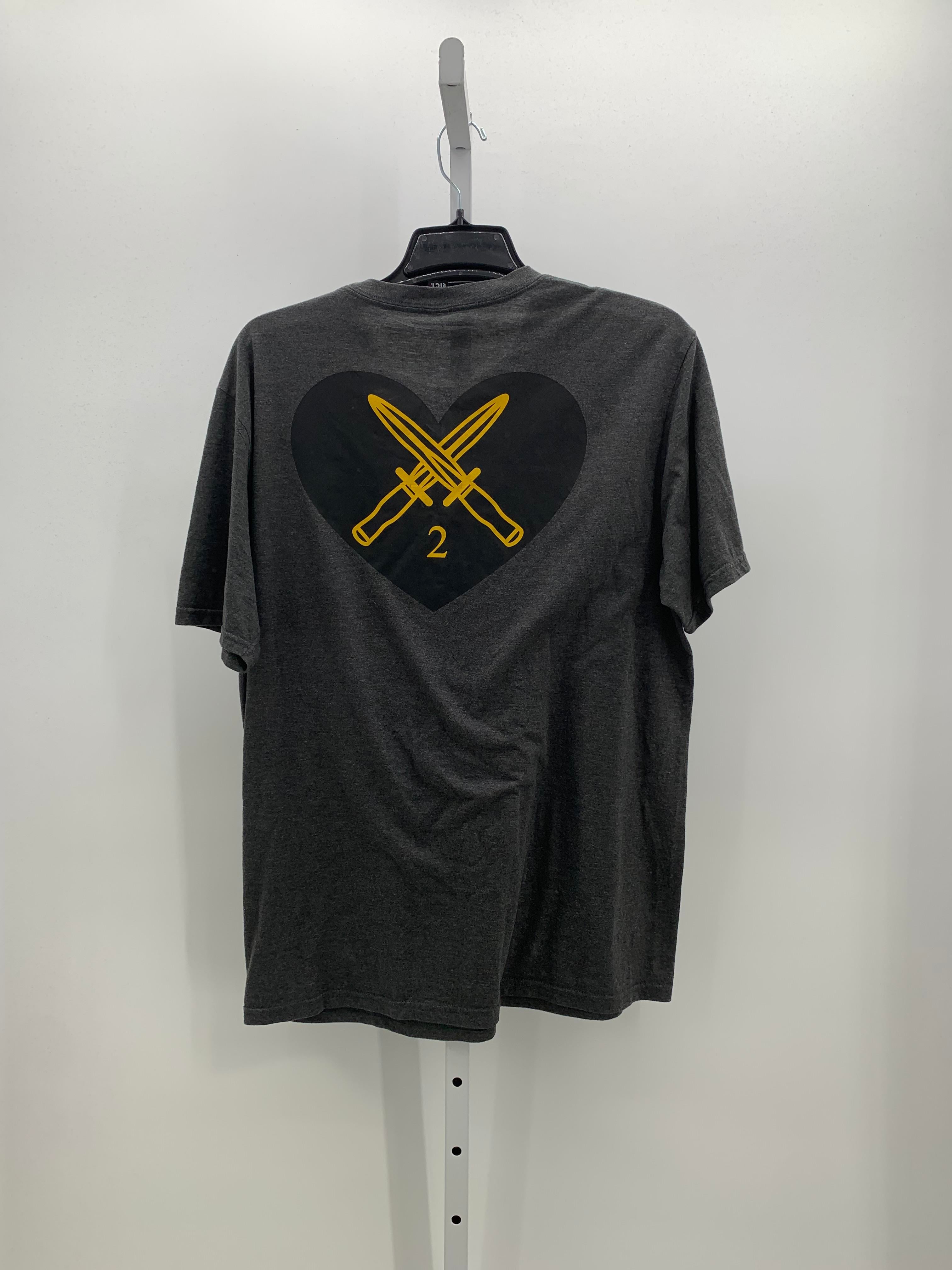 STRIKE KNIT TEE.