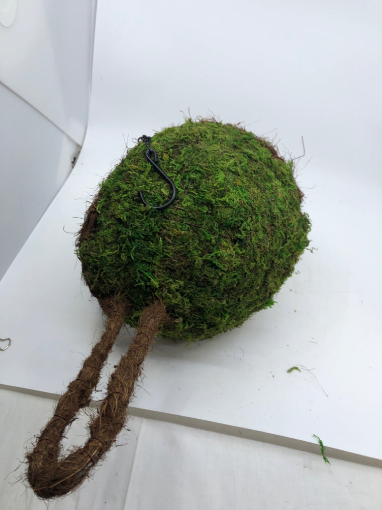 MOSS BIRD SHAPED HANGING PLANTER W/ PLASTIC INSERT.
