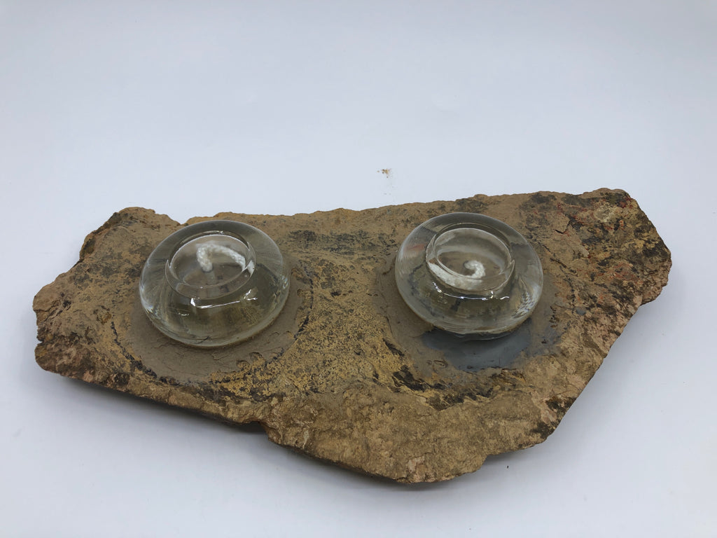 TWO TONED ROCK SLAB W/ 2 OIL LAMPS.