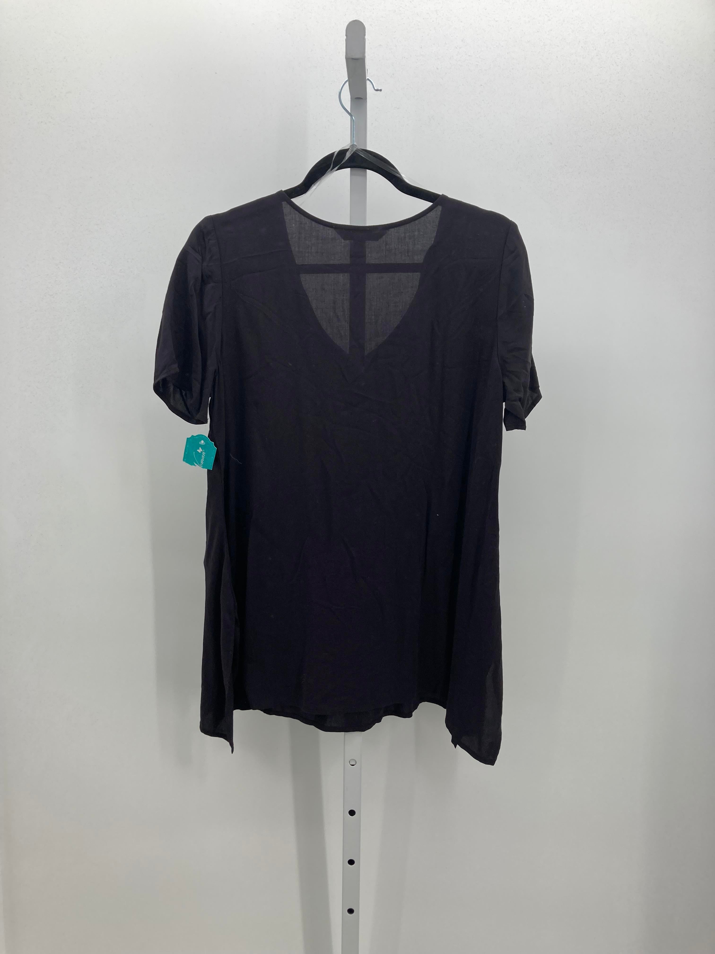 Size Small Misses Short Sleeve Shirt