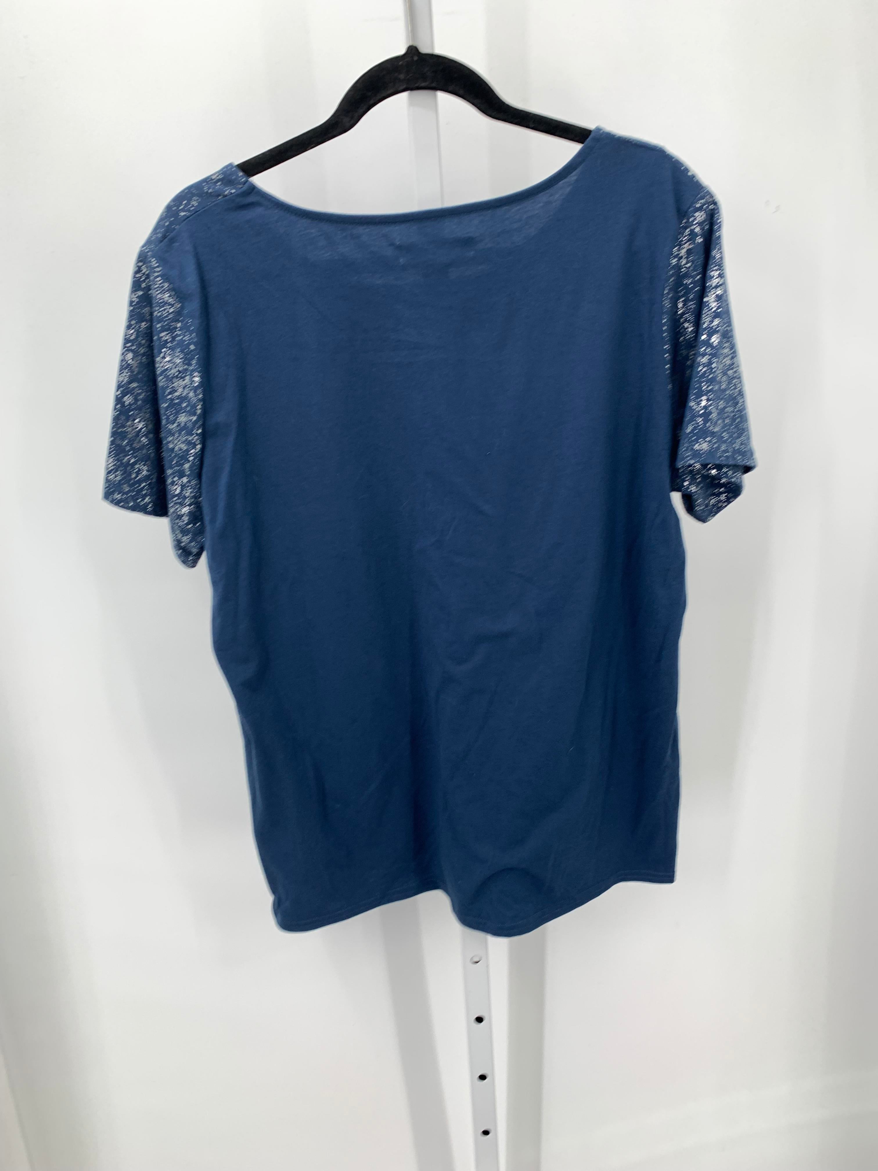 Size Extra Large Misses Short Sleeve Shirt