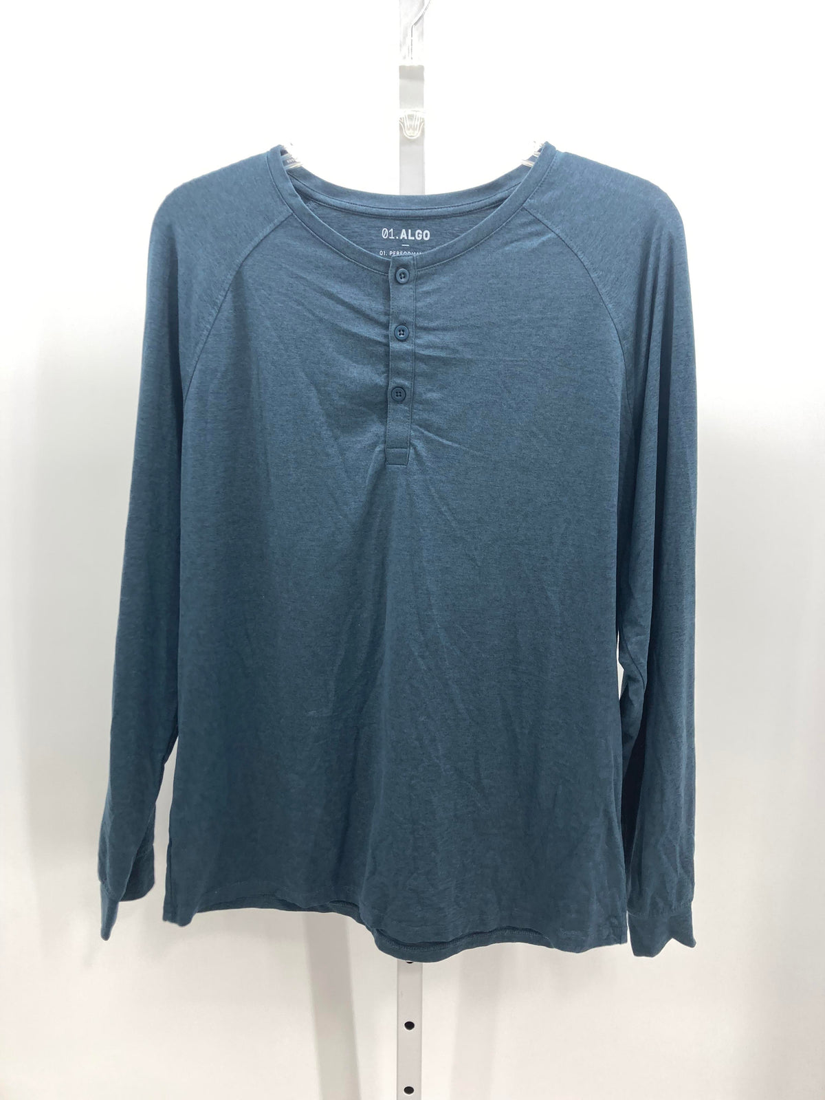 HENLEY KNIT.