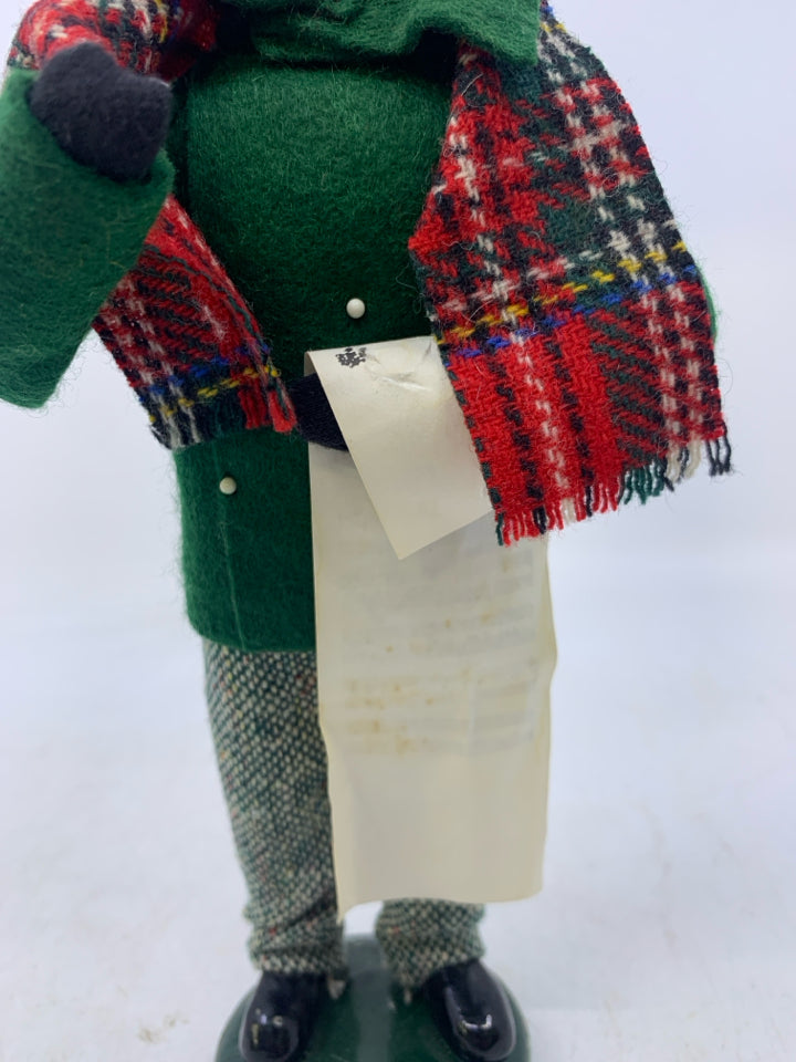 1987 BYERS' CHOICE BOY CAROLER WITH MUSIC.