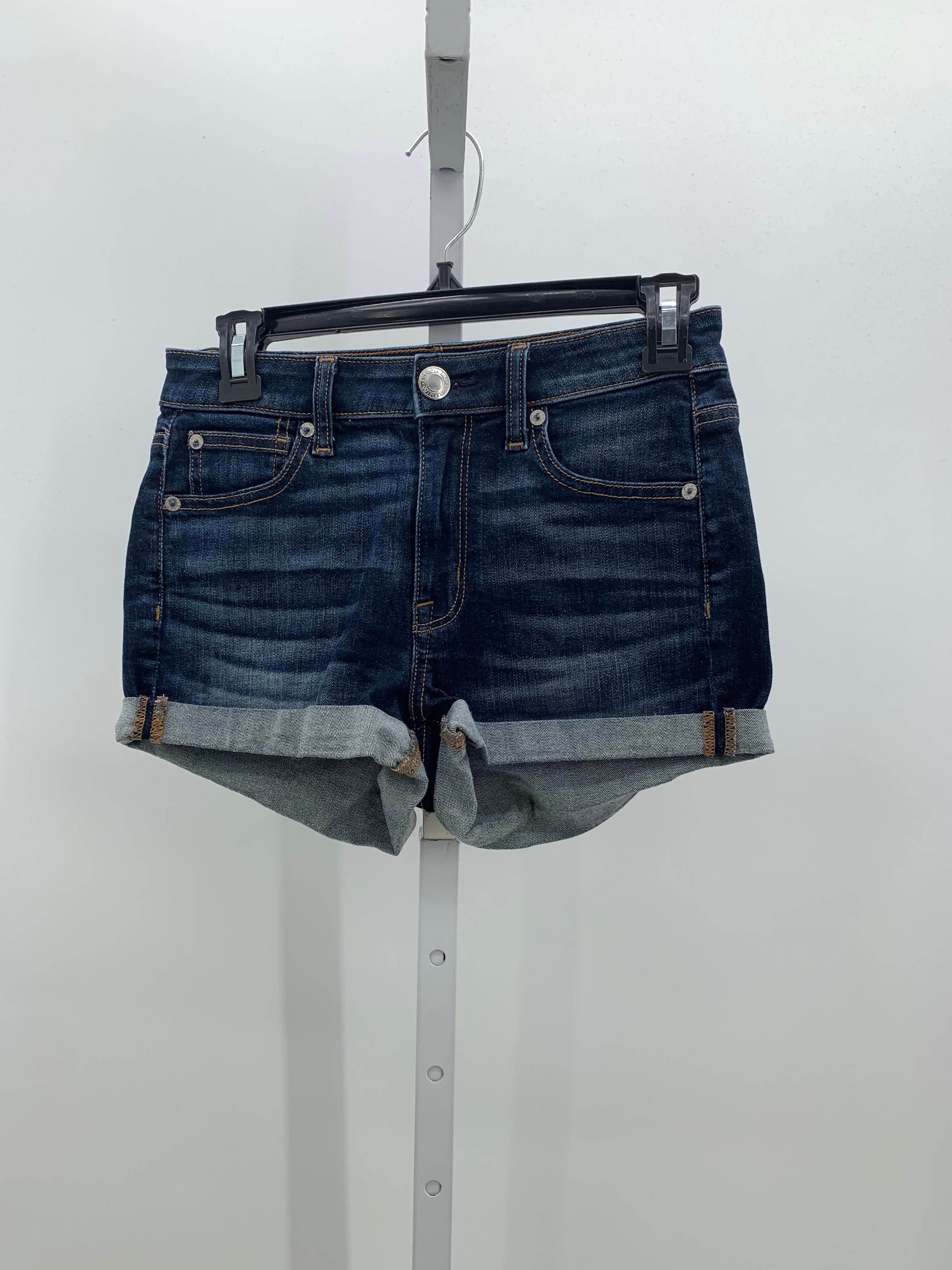 American Eagle Size 2 Juniors Shorts