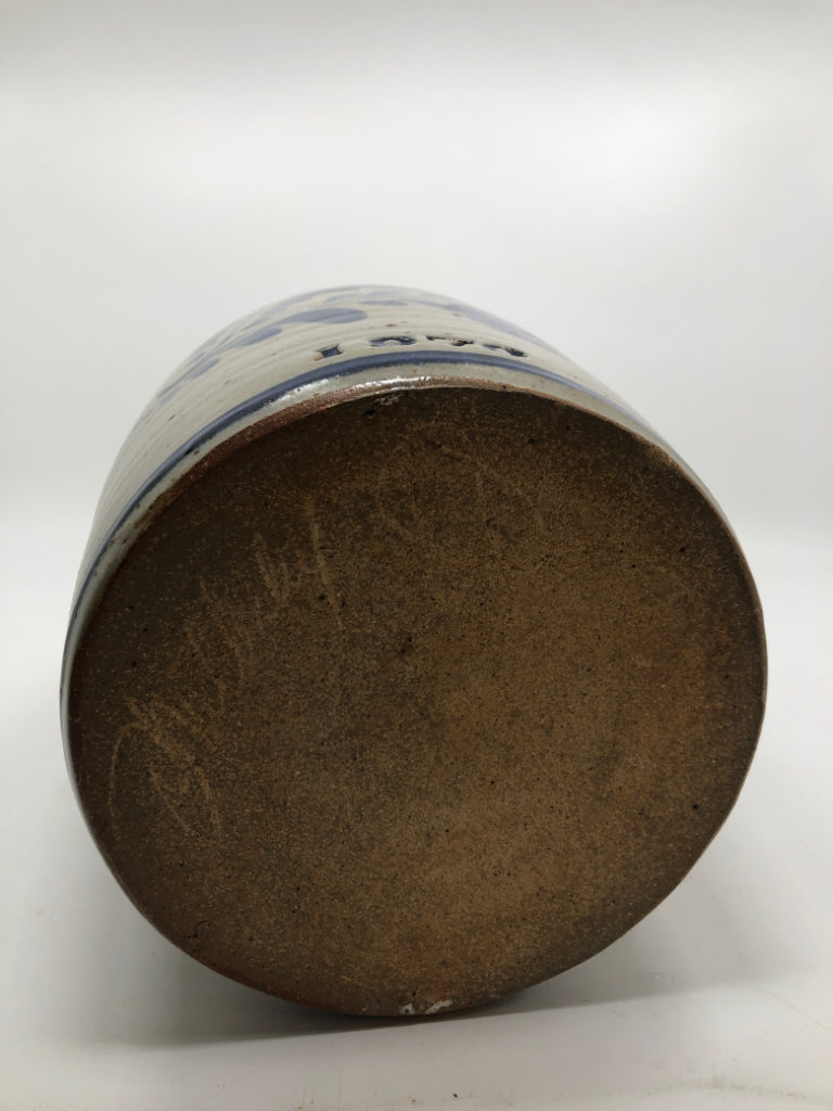 MACCALLUM 1970 STONEWARE CROCK.