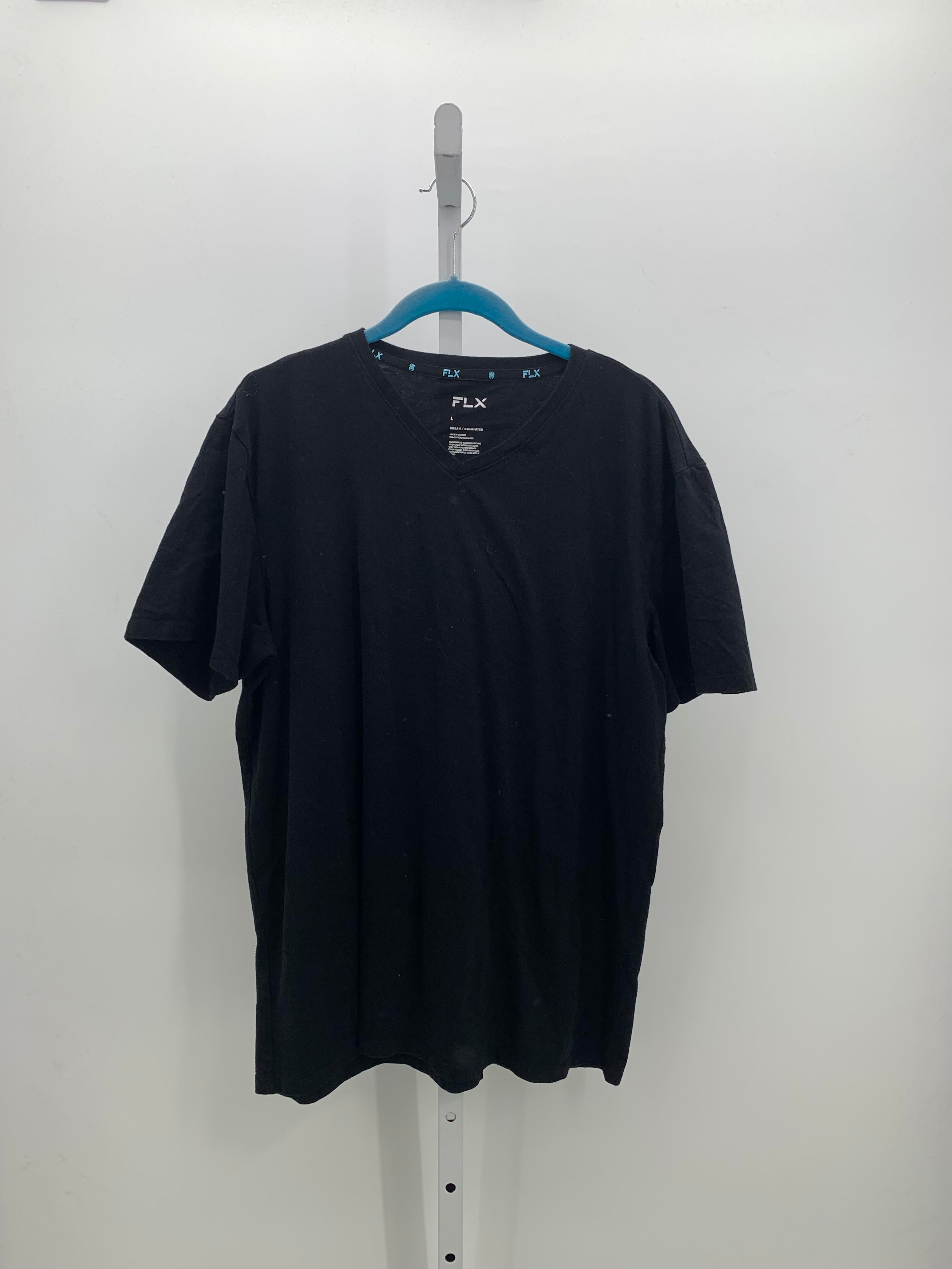 VNECK KNIT TEE.