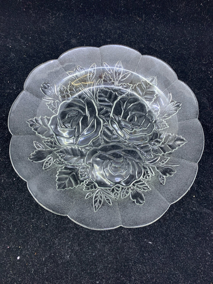 28 PC SVC 8 FROSTED ROSE PATTERNED GLASS DINNER PLATE, SERVING PLATE, BOWL, MUGS