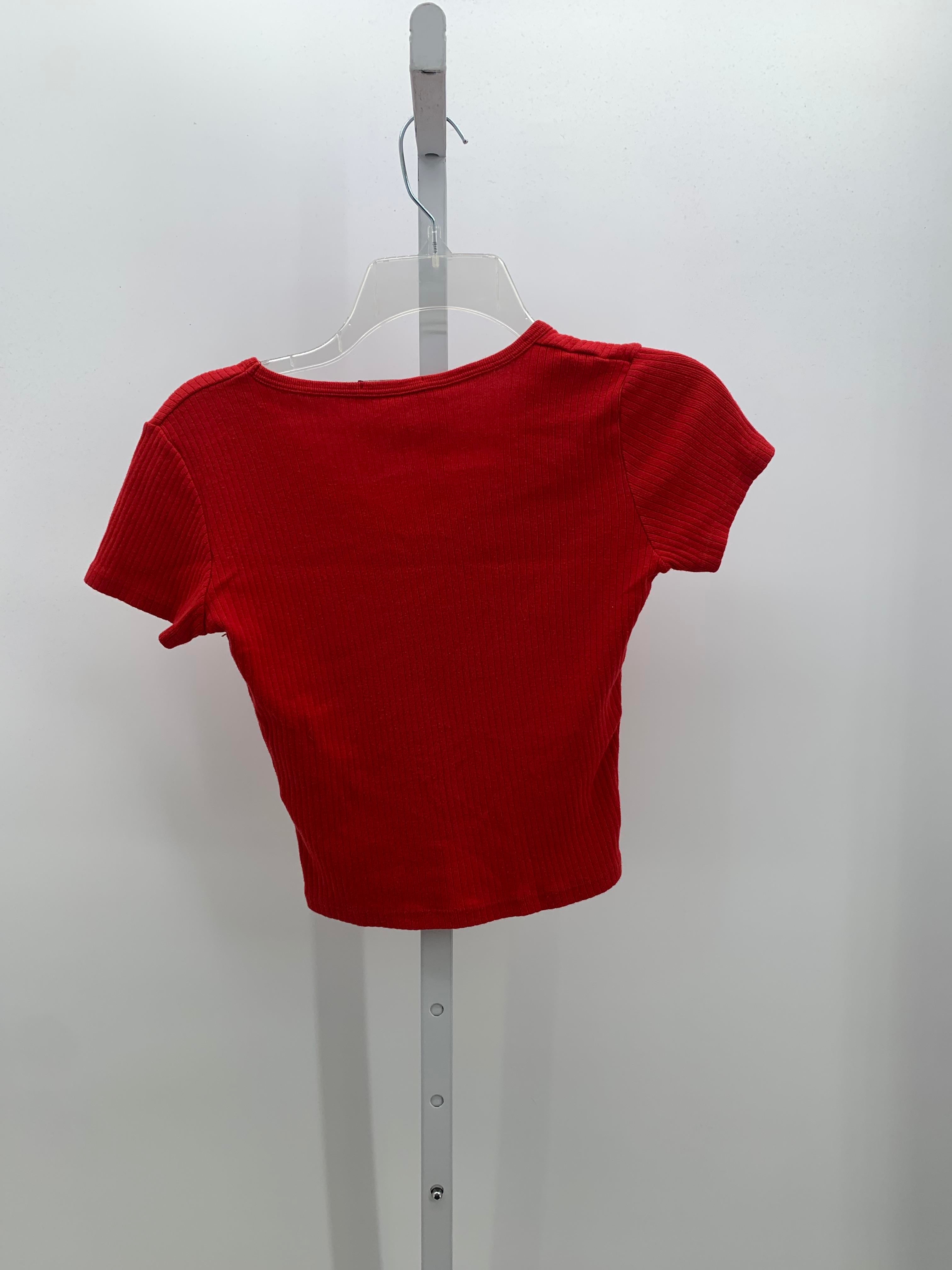 Brandy Melville Size Medium Juniors Short Sleeve Shirt
