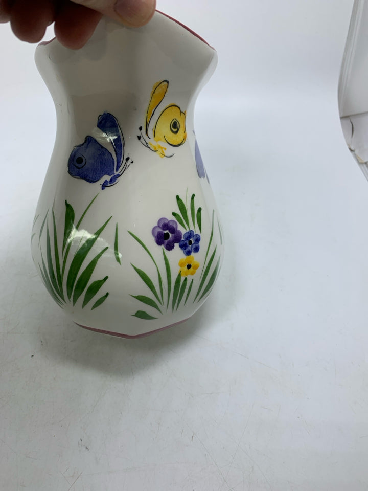 VTG PITCHER W/ BUTTERFLIES GRASS & FLOWERS RCCL MADE IN PORTUGAL.