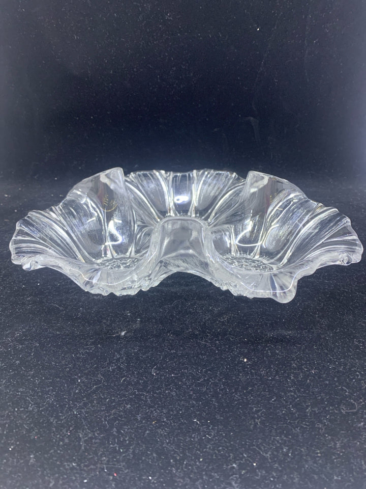 EMBOSSED FLORAL 3 SECTION BOWL.