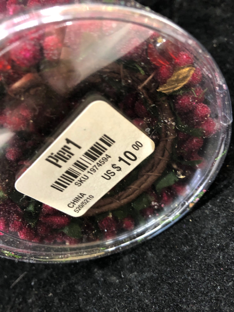 6 NIP CRANBERRY BEADED NAPKIN RINGS