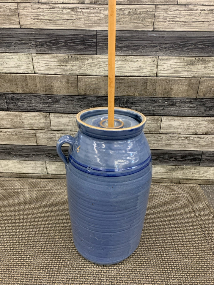 VTG BLUE CERAMIC BUTTER CHURN + WOOD DASHER.