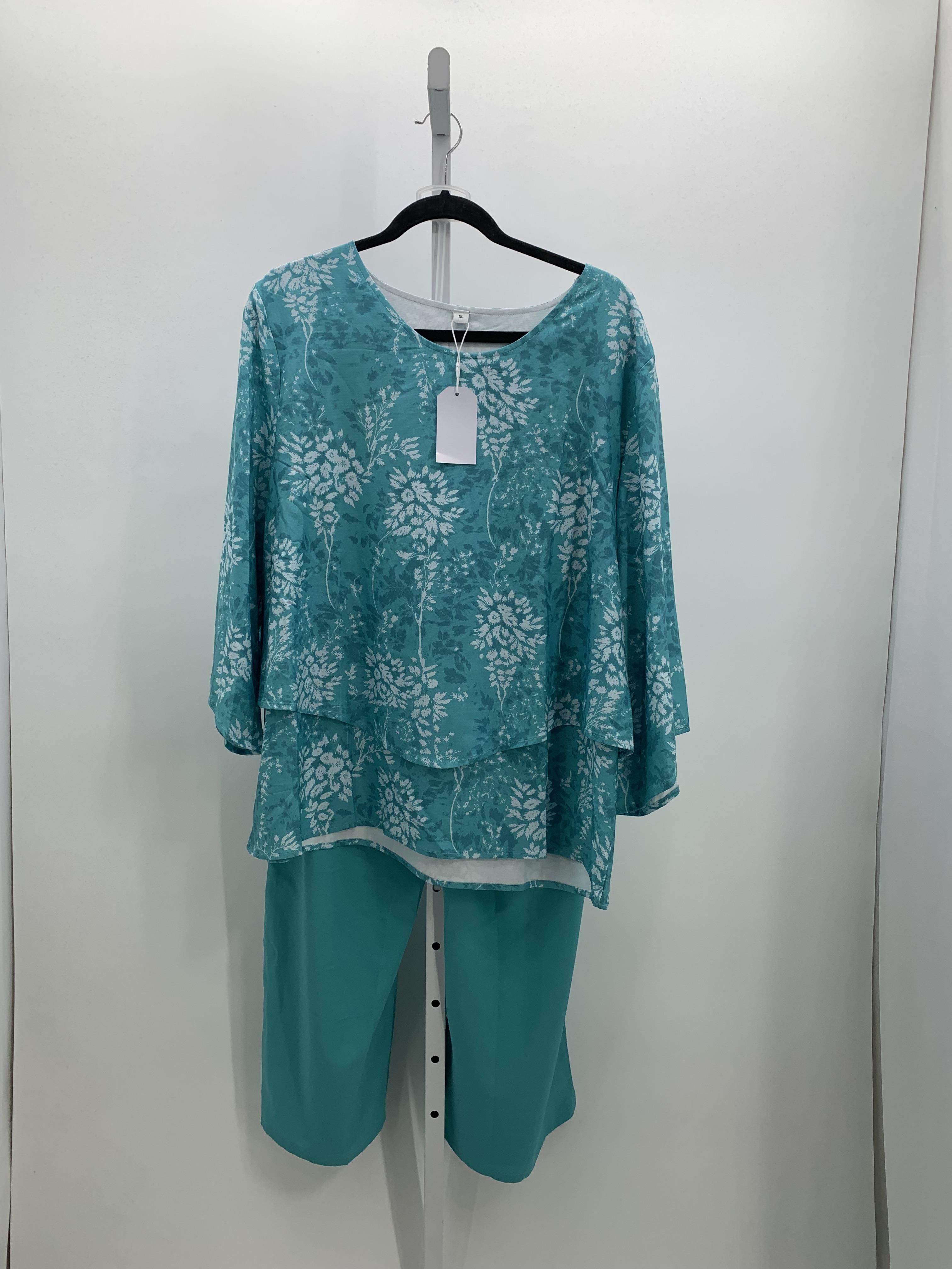 Size Extra Large Misses 2 Piece