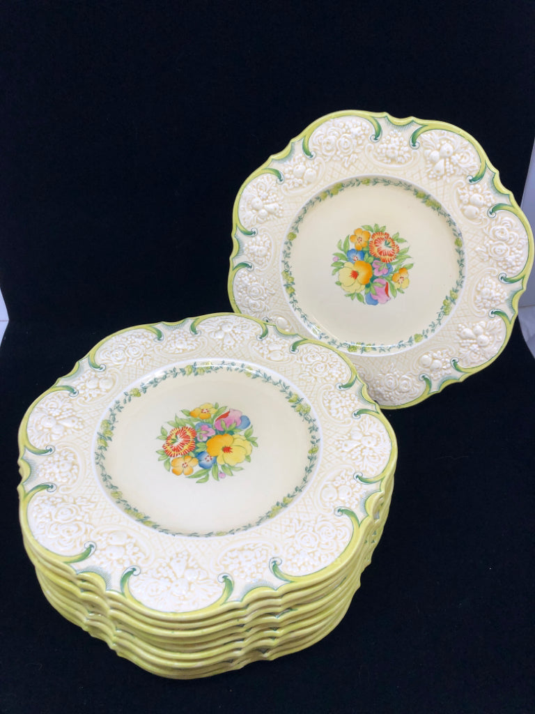 10PC VTG CREAM DINNER PLATES W/ GREEN RIM.
