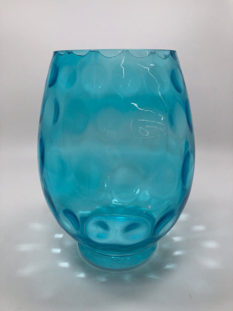 BLUE BUBBLE VASE.