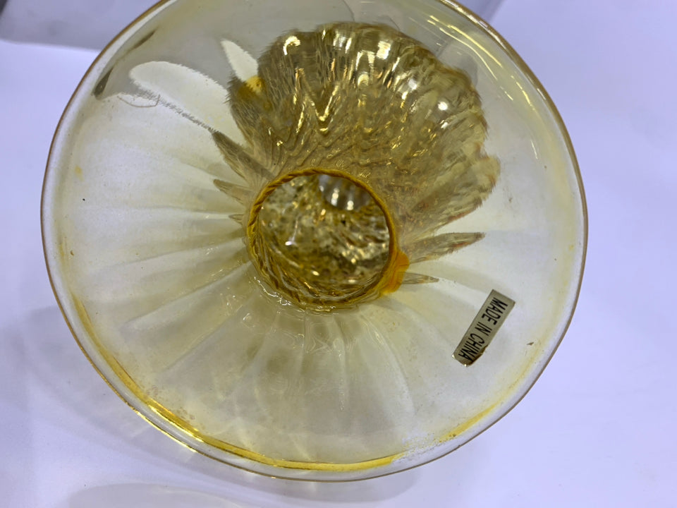 DECORATIVE GOLDEN GLASS FINIAL.