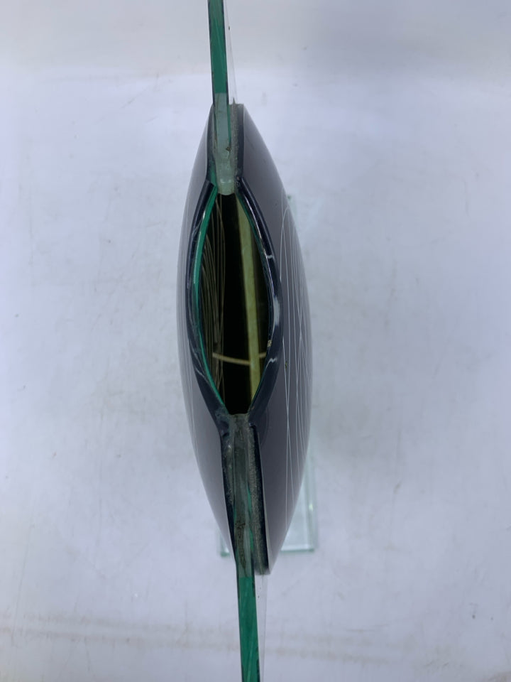 BROWN/ WHITE STANDING GLASS VASE.