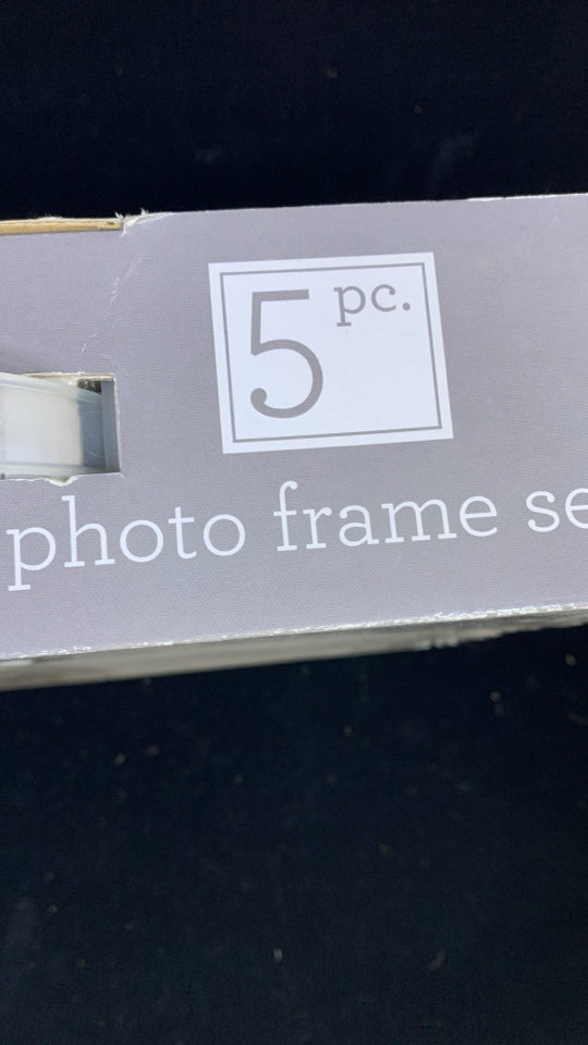 NIB 5PC PHOTO FRAME SET.