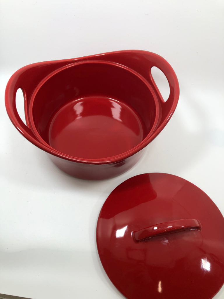 COVERED RED BAKING DISH.