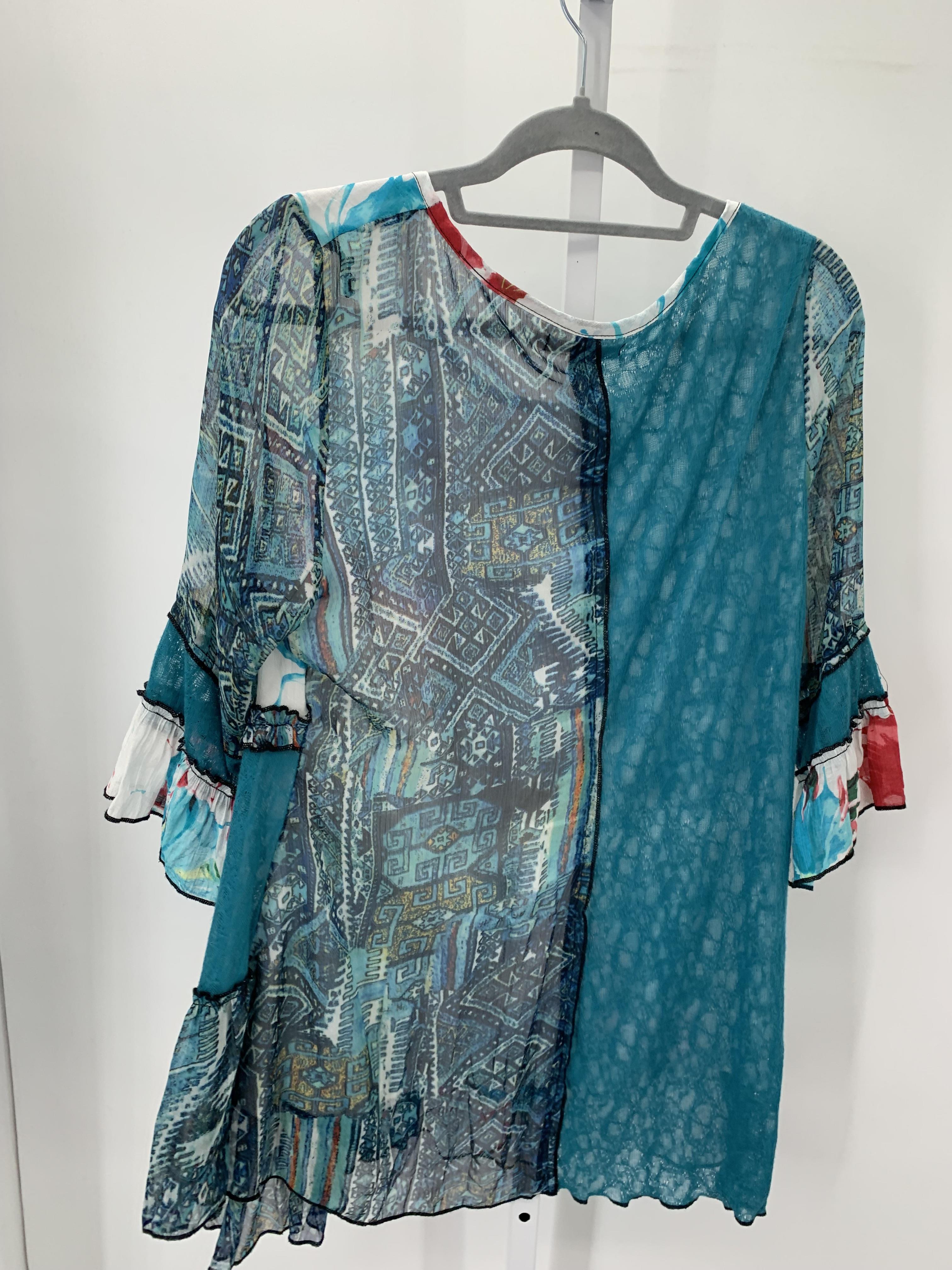 Size Large Misses 3/4 Sleeve Shirt